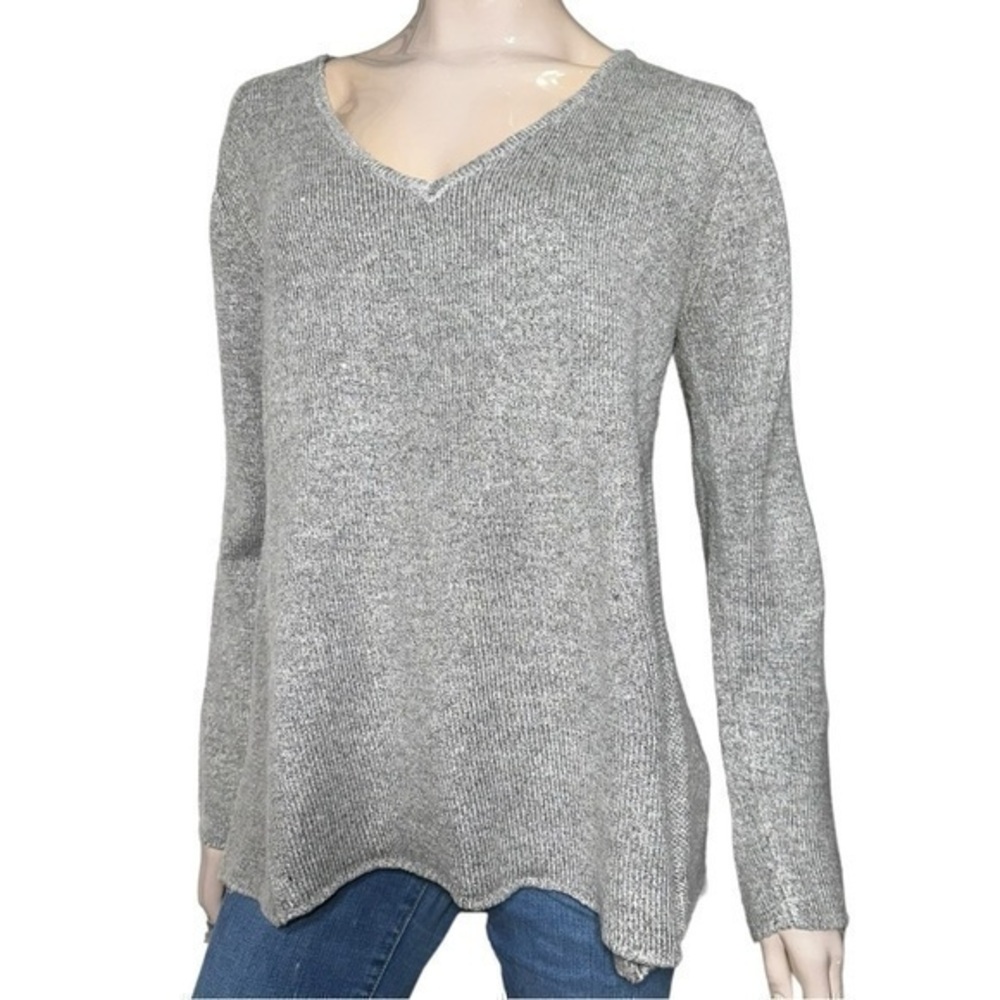 Lili’s Closet Women’s Size L Grey Crochet Back Knit V-Neck Sweater